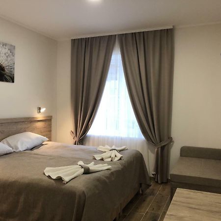 Hotel Bonus Kolomiya Buitenkant foto