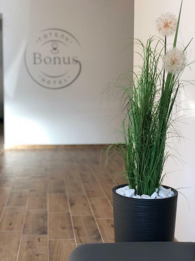 Hotel Bonus Kolomiya Buitenkant foto